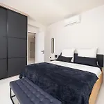 Apartment Tasca *